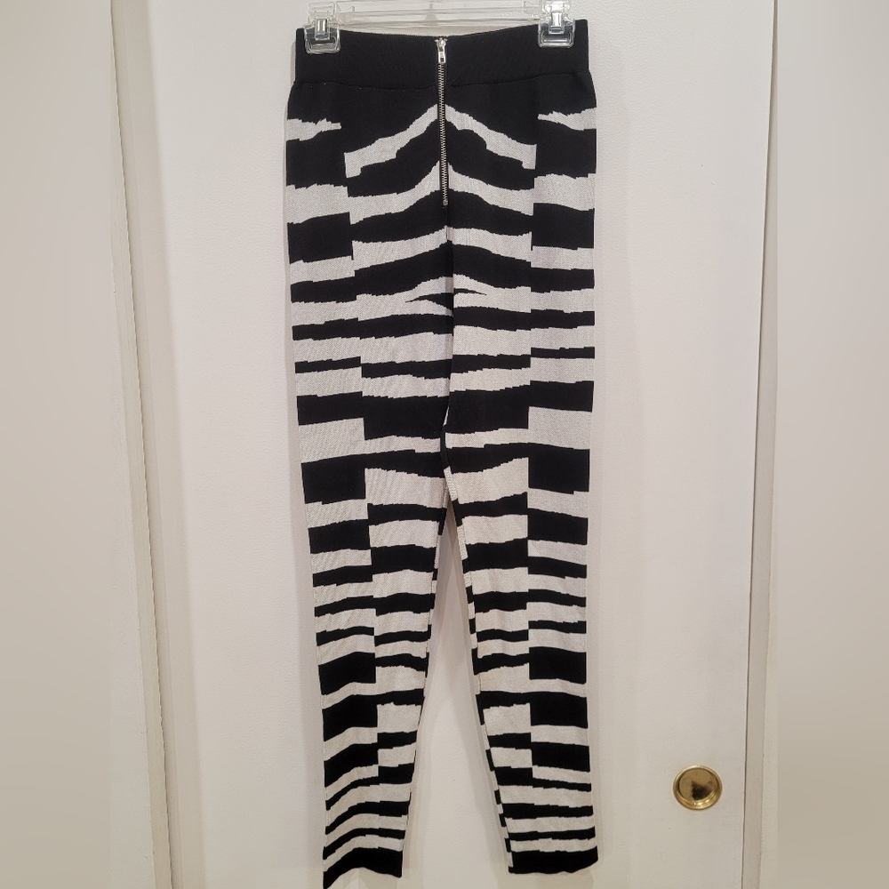 Fashion Nova Zebra Print Pants Stretchy Front Zipper Size Medium